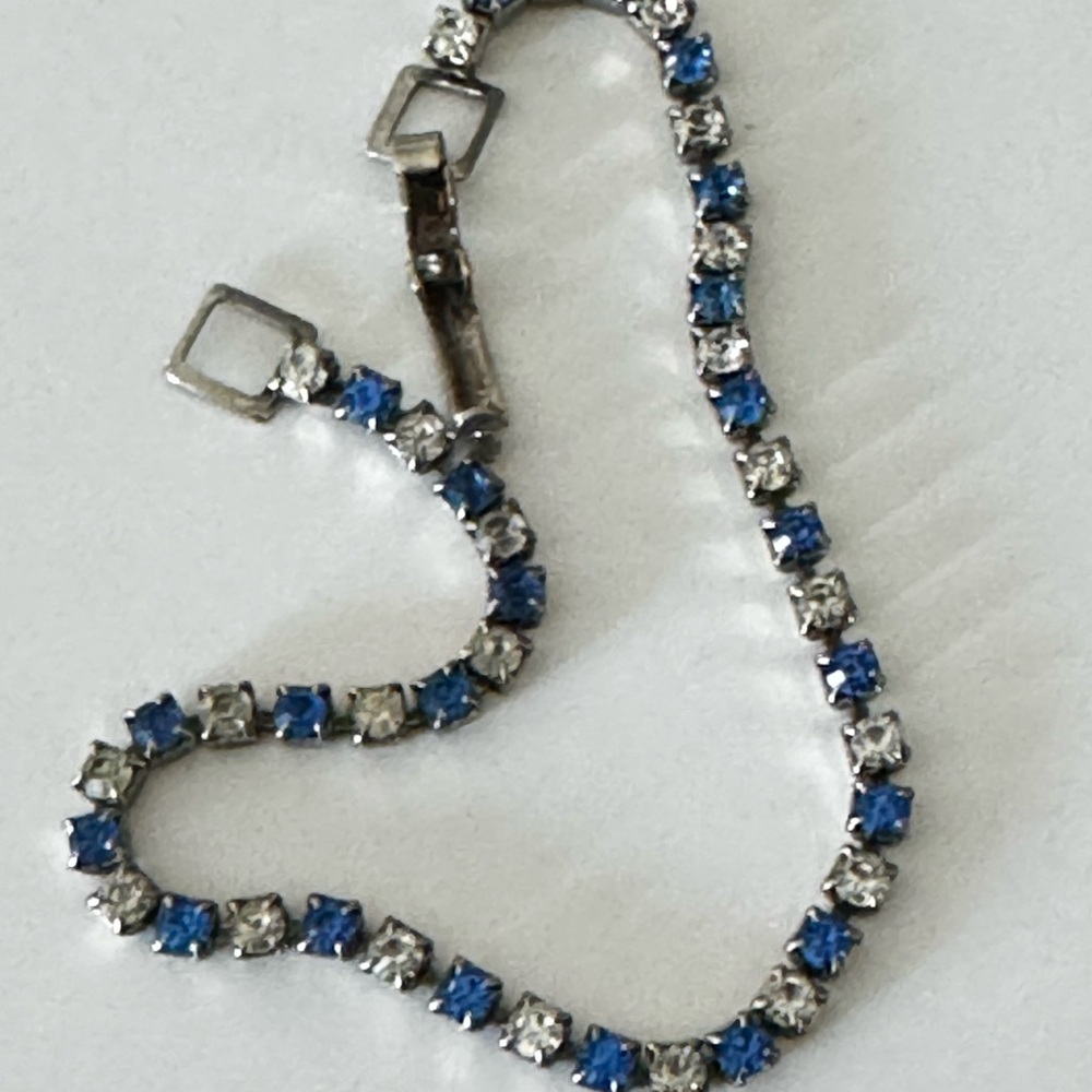 Vintage Tennis Bracelet Swarovski Crystal Silver tone Retro 1950s Blue Clear
